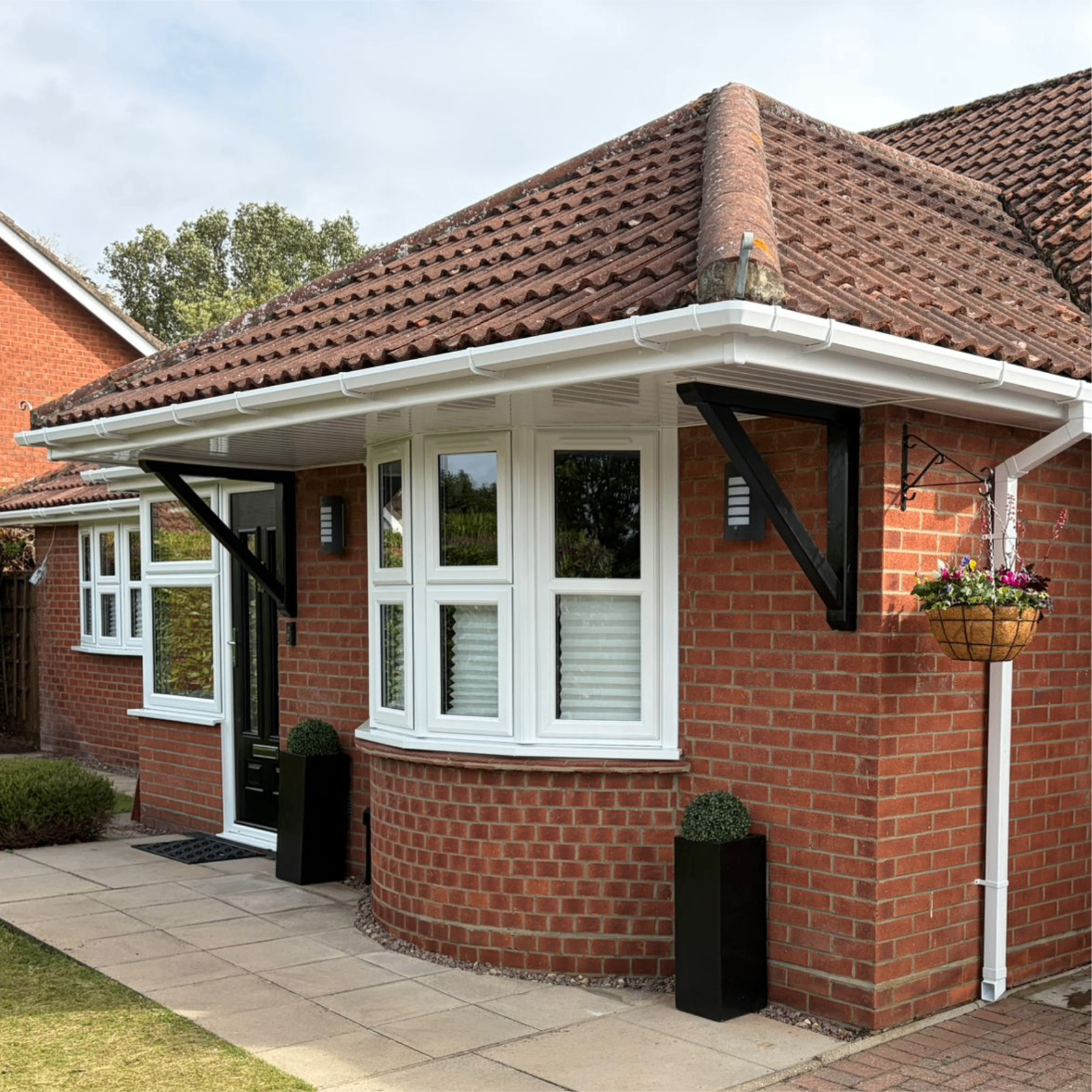 White PVCu casement windows on a Stamford bungalow in Lincolnshire